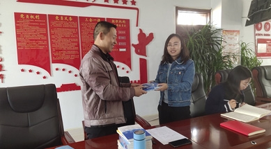民豐種業(yè)支部委員會召開第一季度黨員大會，研究部署年度工作